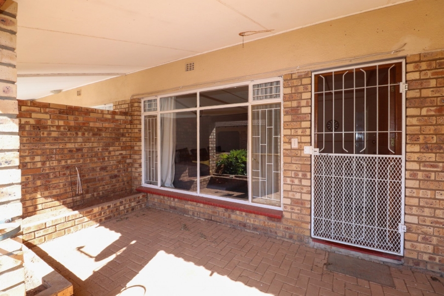 2 Bedroom Property for Sale in Stilfontein Ext 4 North West